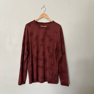 Lululemon 5-Year Burgundy Tie Dye Long Sleeve Tee L